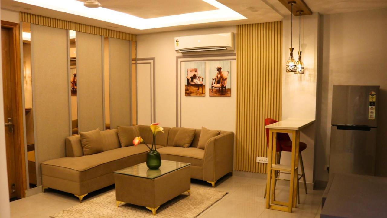 Fuji Ryokan Corporate Stays คูร์เคาน์ ภายนอก รูปภาพ