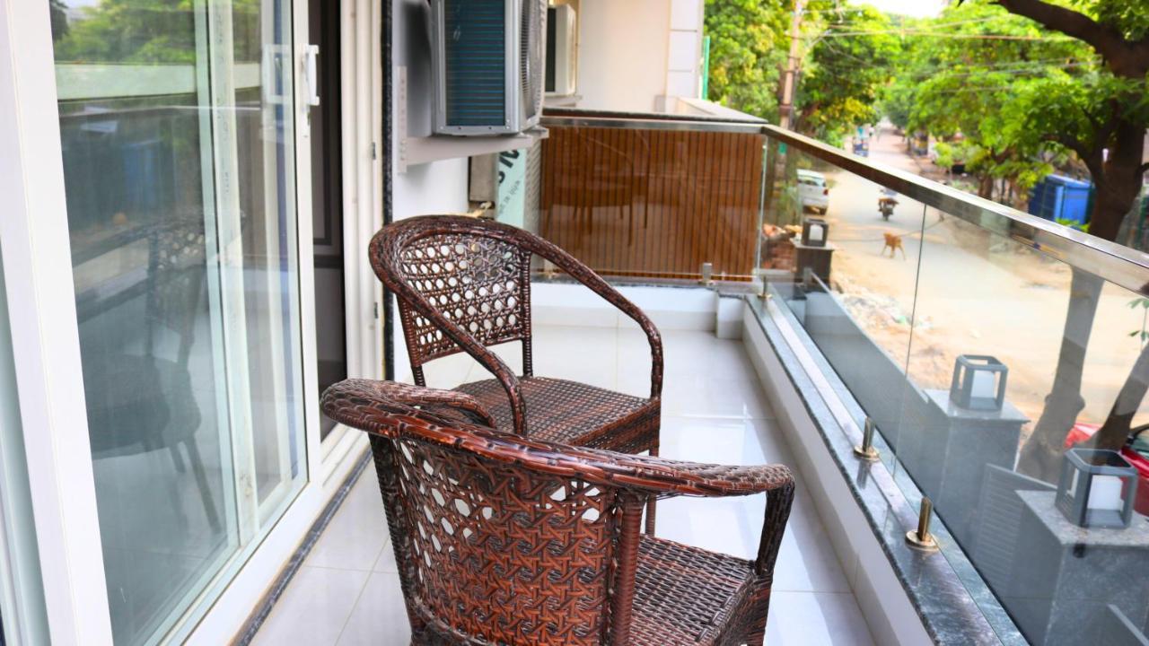 Fuji Ryokan Corporate Stays คูร์เคาน์ ภายนอก รูปภาพ